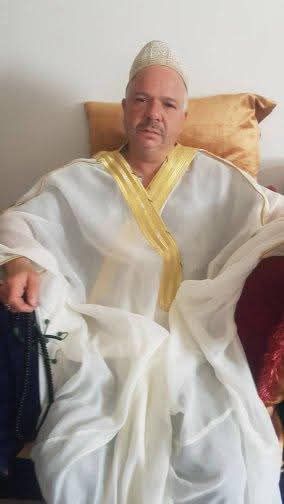 أحر التعازي والمواساة إلى الأشراف وعامة المسلمين والى عائلة الفقيد (الشريف الدكتور محمد بن محمد خير الكيلاني الحسني )